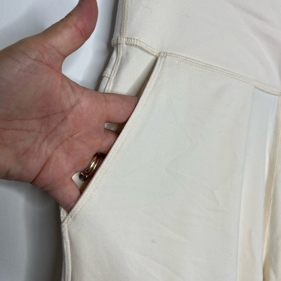 Lululemon Sunset Salutation Crop leggings - Picture 3 of 6